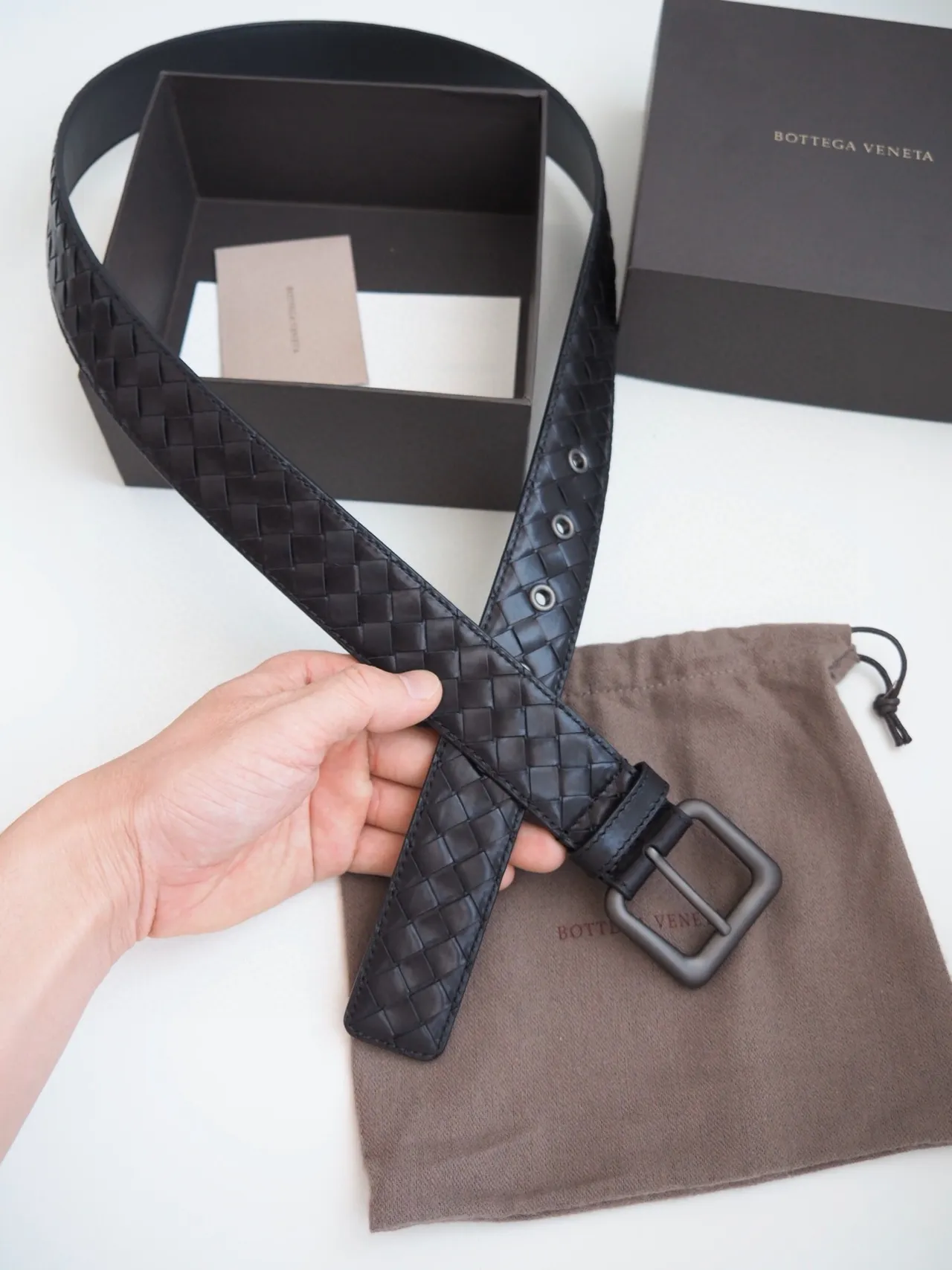 Bottega Veneta Cassette Intrecciato কালো চামড়ার বেল্ট 3
