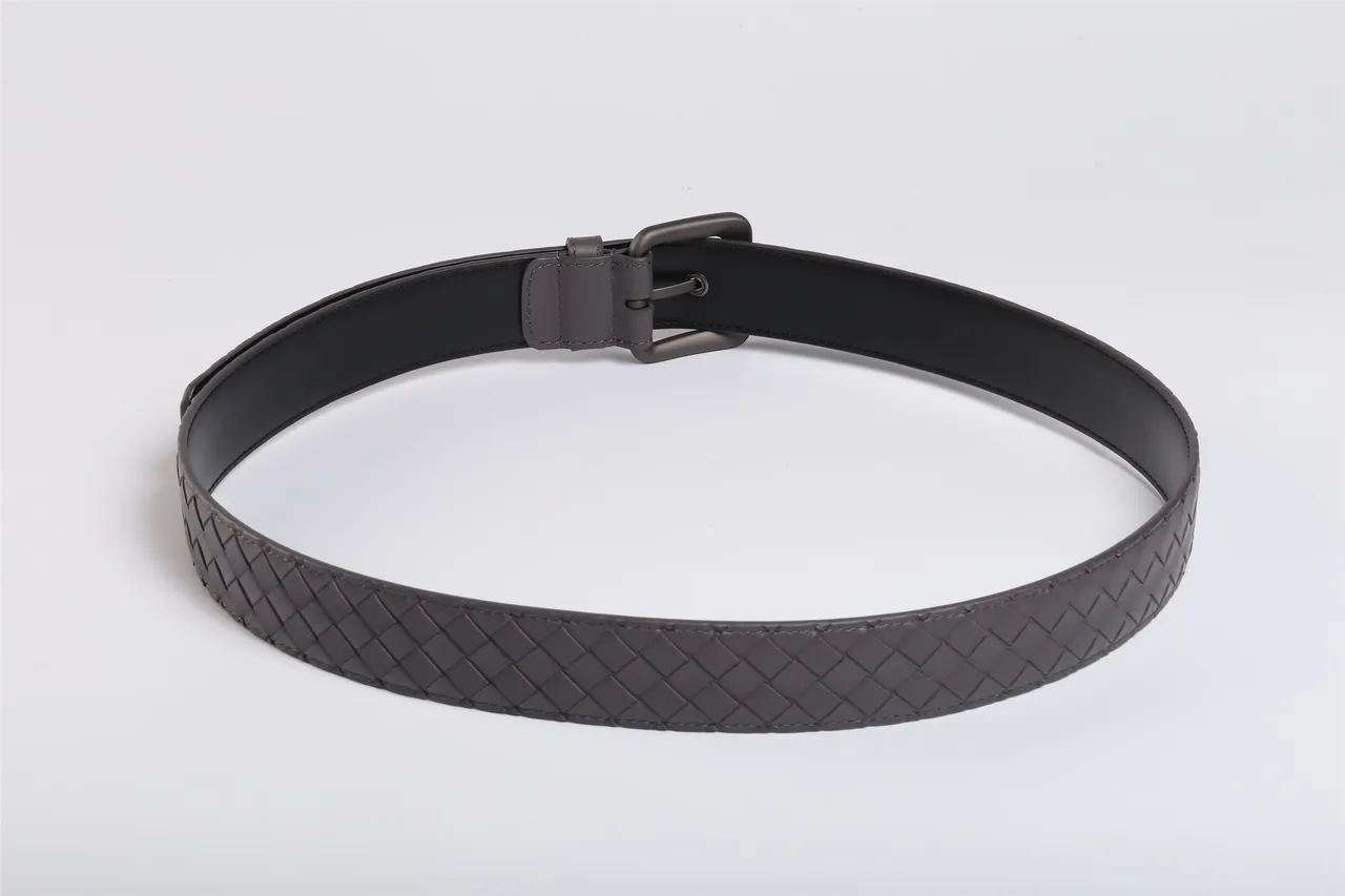 Bottega Veneta Cassette Intrecciato ধূসর চামড়ার বেল্ট 6
