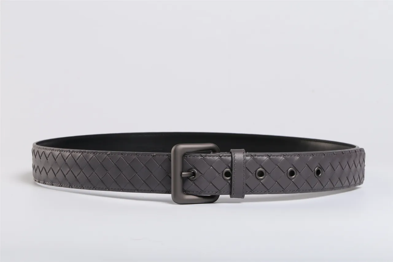 Bottega Veneta Cassette Intrecciato ধূসর চামড়ার বেল্ট 9