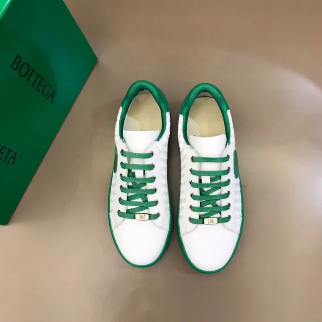 Bottega Veneta Cassette वेवन चमड़ा सफेद और हरा लाइफस्टाइल स्नीकर 8
