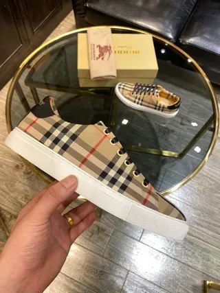 Burberry Beige Noir Nova Check Plaid Partie supérieure Navy Lacets plats Sneakers lifestyle 2
