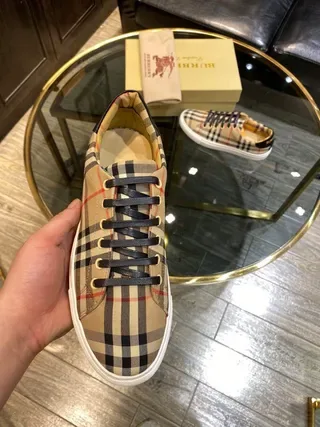 Burberry Beige Noir Nova Check Plaid Partie supérieure Navy Lacets plats Sneakers lifestyle 3