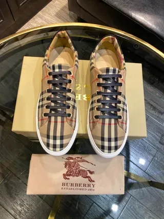 Burberry Beige Noir Nova Check Plaid Partie supérieure Navy Lacets plats Sneakers lifestyle 9