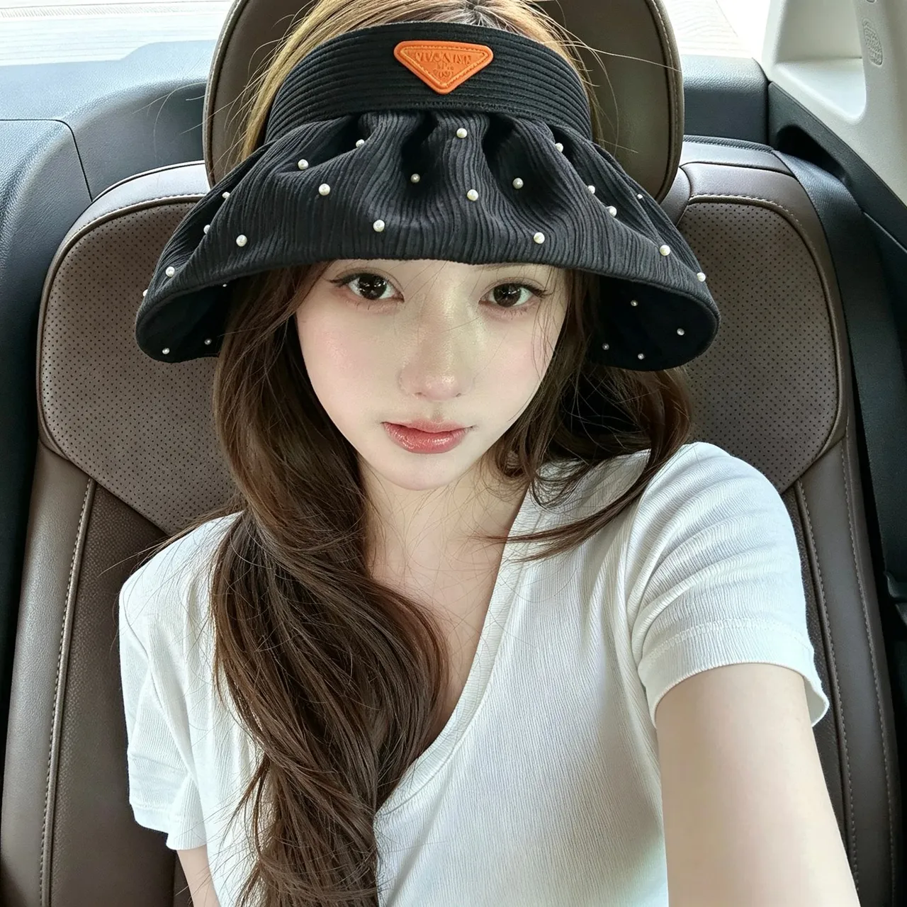 Burberry Beige Black Woven Straw-Like Material Check-Pattern Trim Bucket Hat 7