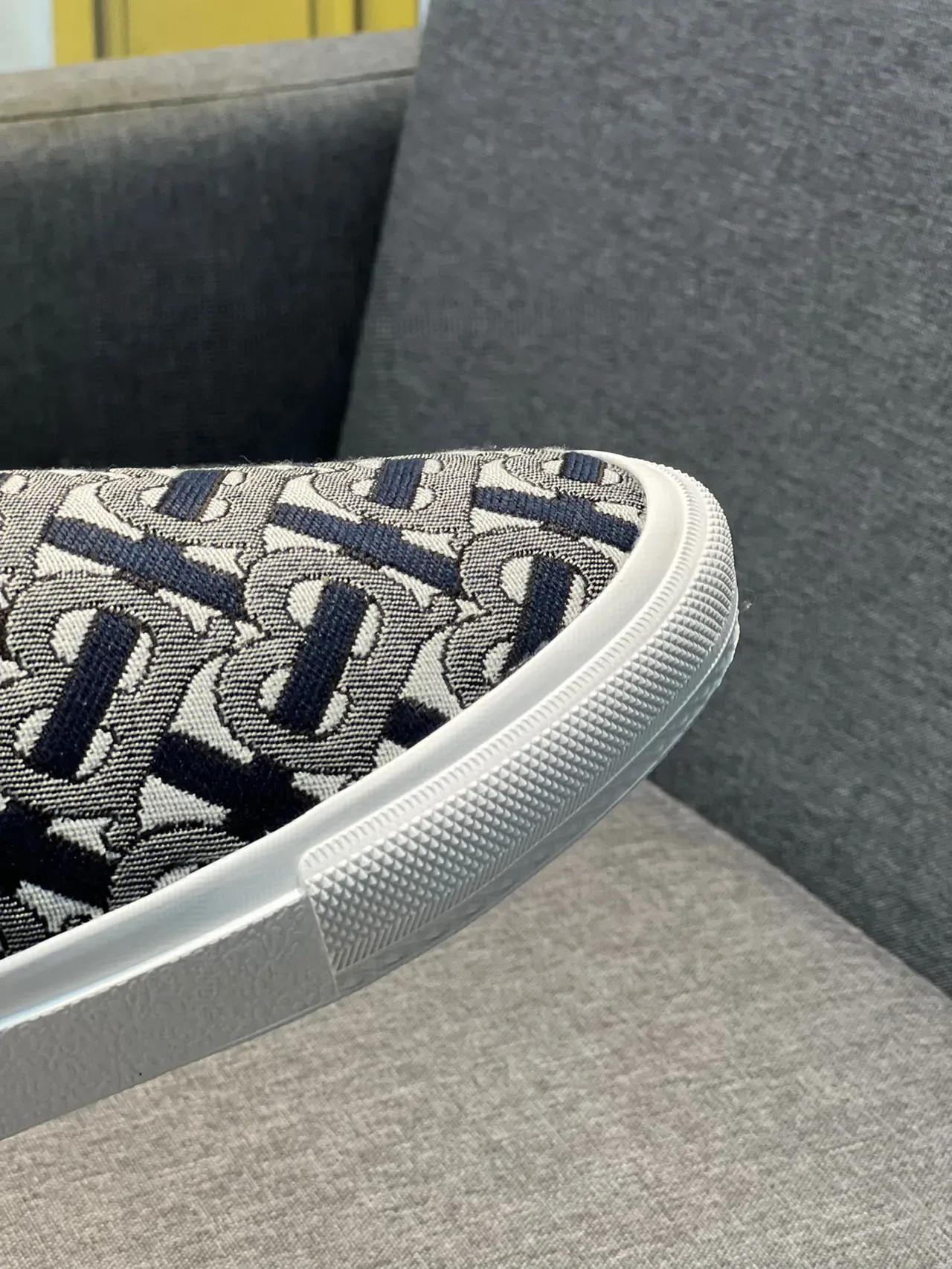 Burberry Beige Navy Monogram Jacquard Mule Backless Zapatos Casuales 4