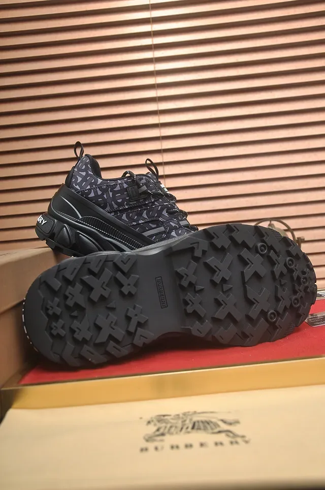 Burberry Black Gray Monogram-Print Upper Oversized Rugged Sole Chunky Sneakers 3