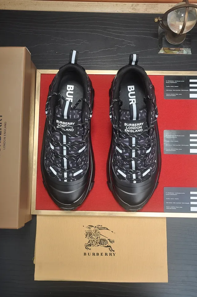 Burberry Black Gray Monogram-Print Upper Oversized Rugged Sole Chunky Sneakers 5