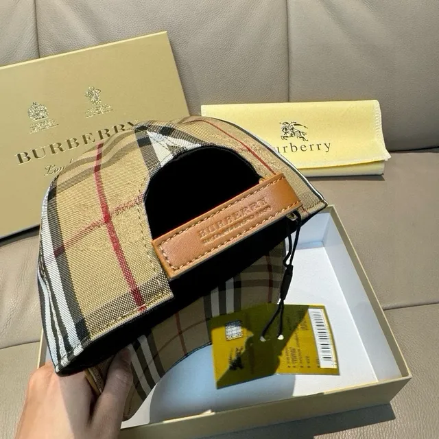 Burberry Classic Check Baseball Cap 3