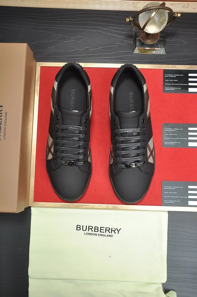 Burberry House Check Panel Black Lifestyle Sneakers 3