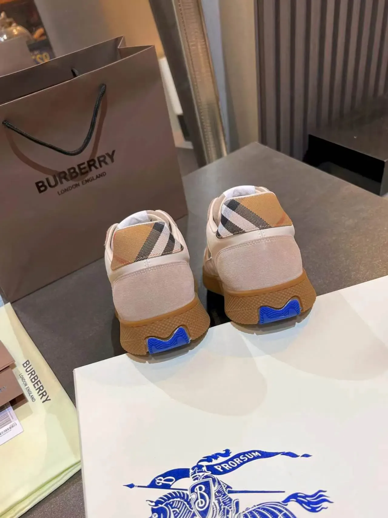 Burberry Knight Beige Check Lifestyle Tênis 3