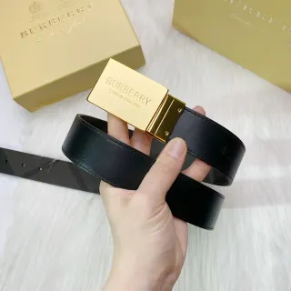 Burberry Knight কালো সোনালি মসৃণ আয়তক্ষরী বকল চামড়ার বেল্ট