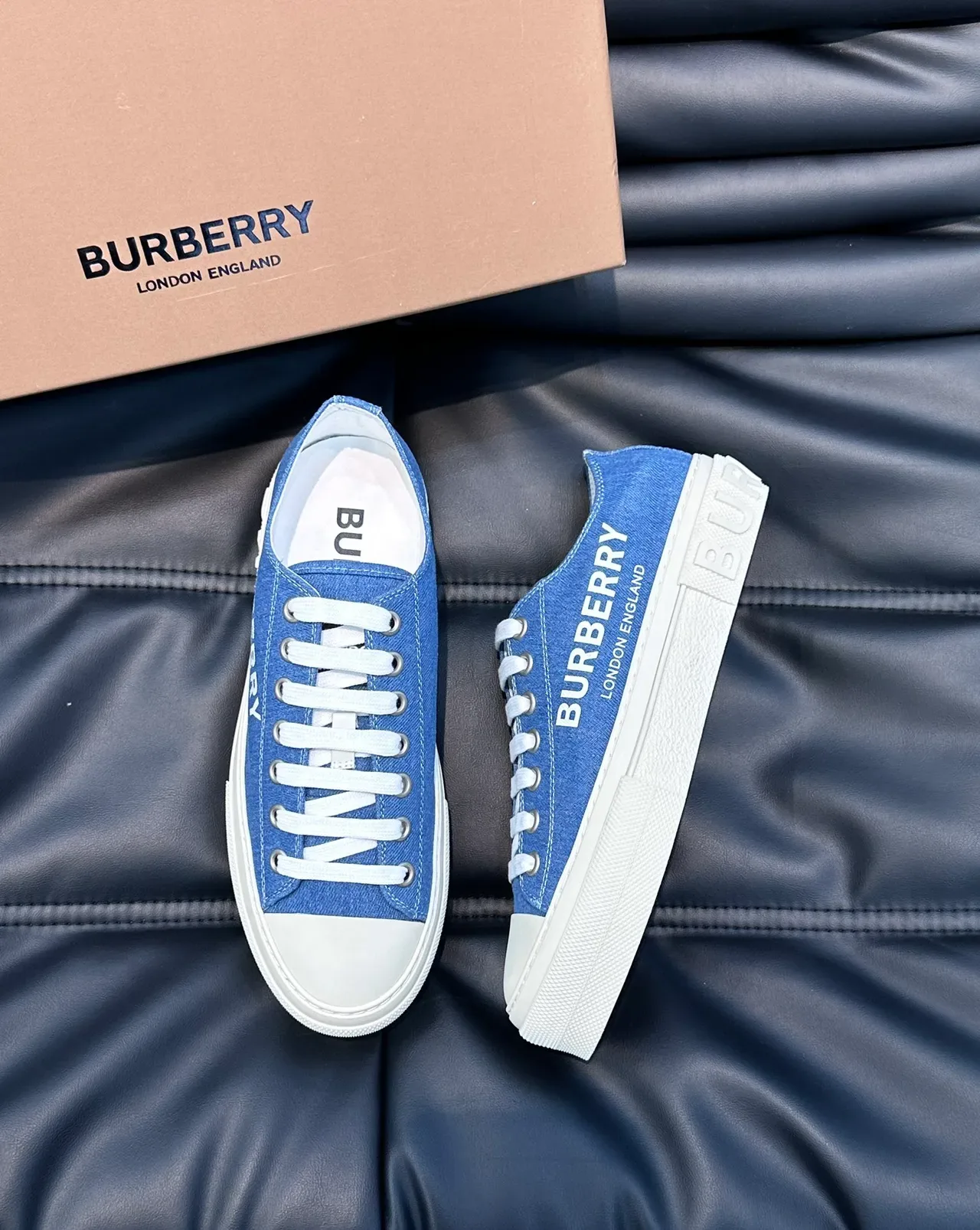 Burberry Knight Blue حذاء رياضي كانفاس لوجو برنت لايف ستايل سنيكرز 5