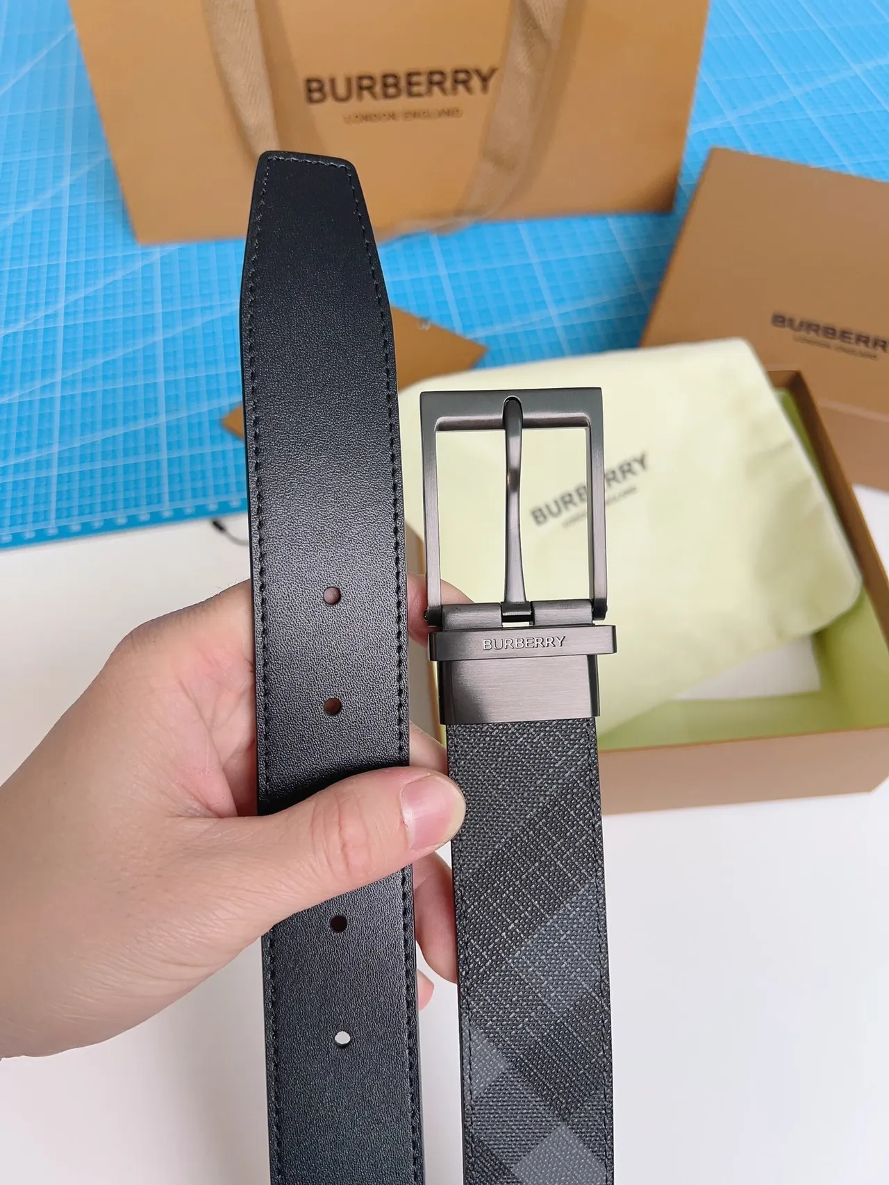 Burberry Knight Charcoal House Check Reversible Leather Belt 2
