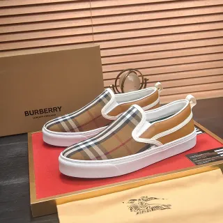 Burberry Knight Check Pattern حذاء رياضي أسلوب الحياة slip-on