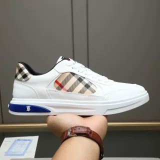 Burberry Knight White Blue Leather Upper Iconic Check Panel Lifestyle Sneakers