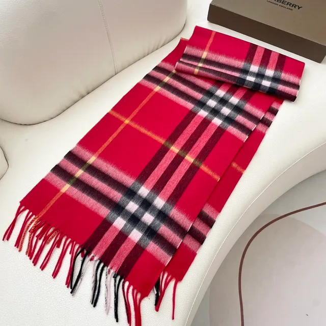 Burberry Nova Check लाल कालो गोलापি क्याशমিয়ার स्कार्फ 6