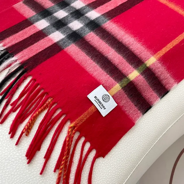 Burberry Nova Check लाल कालो गोलापি क्याशমিয়ার स्कार्फ 8