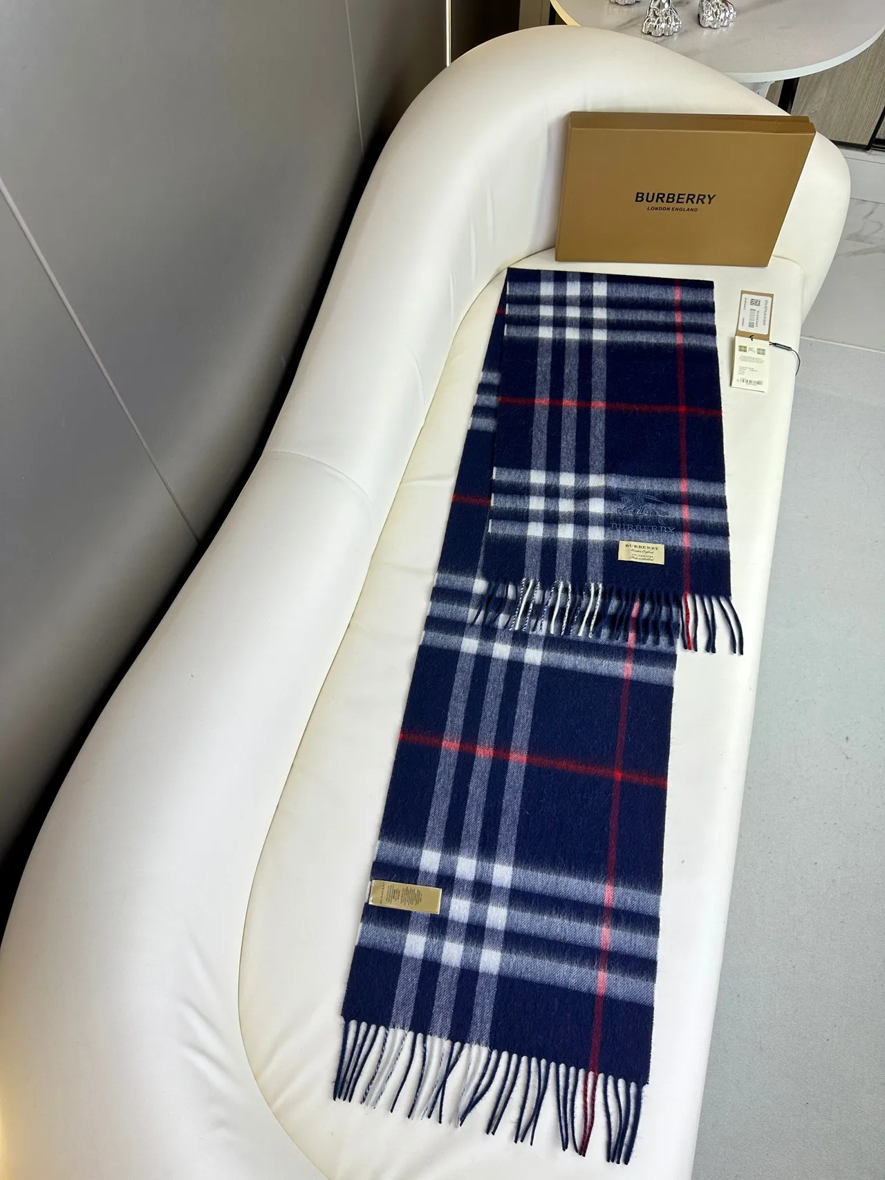 Burberry Reykjavik Noir Nova Check Cashmere Scarf 7