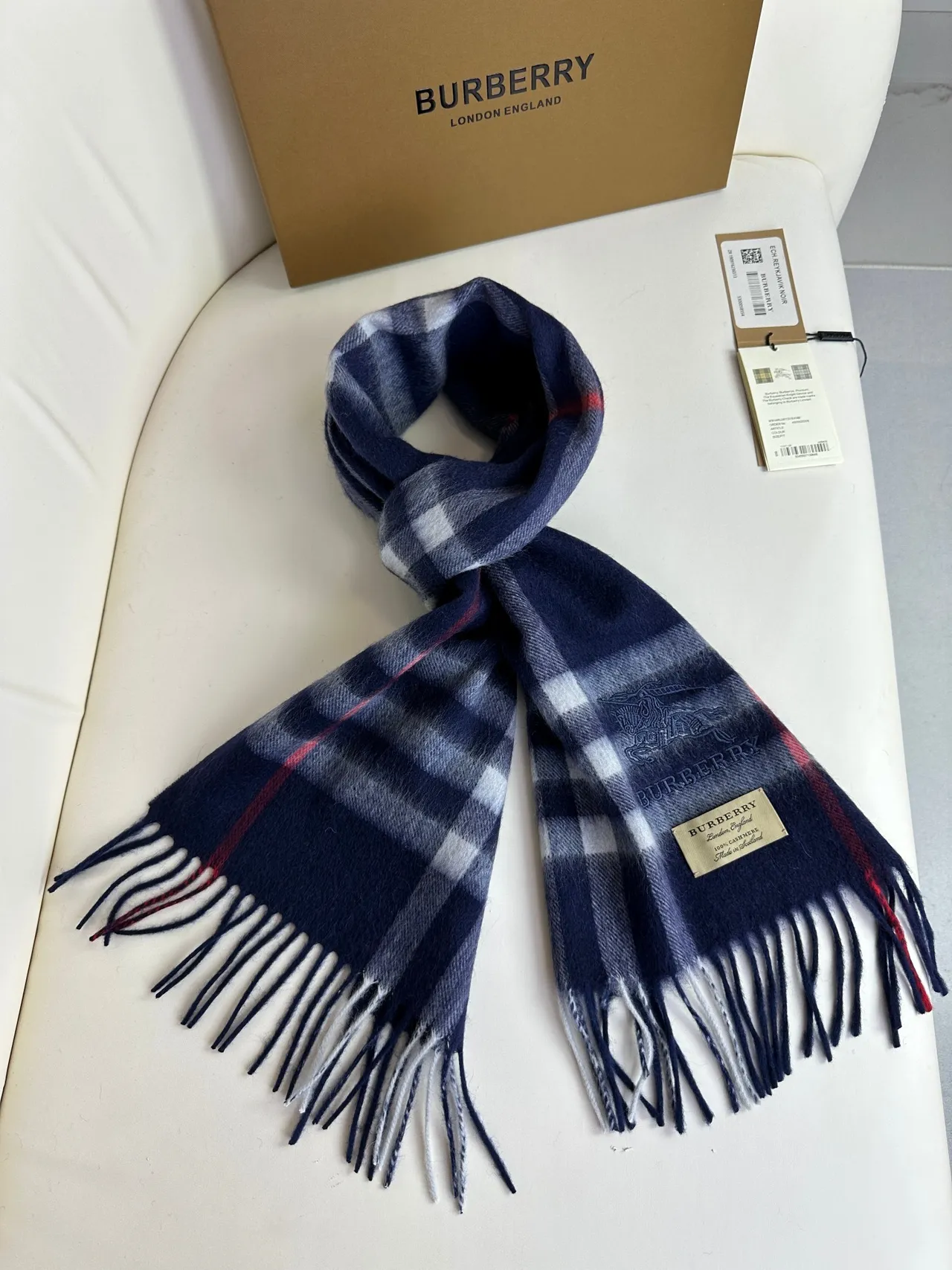 Burberry Reykjavik Noir Nova Check Cashmere Scarf 8