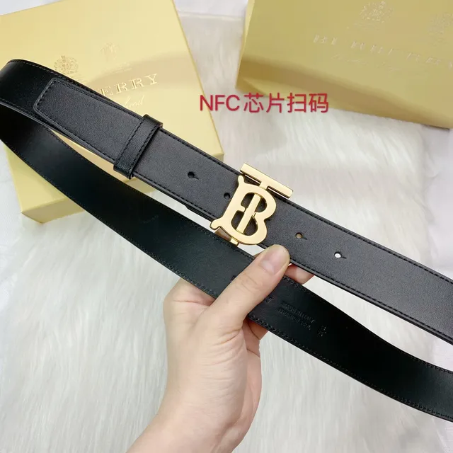 Burberry TB Belt 黑色金色 光滑印花 扣头 皮革腰带 3
