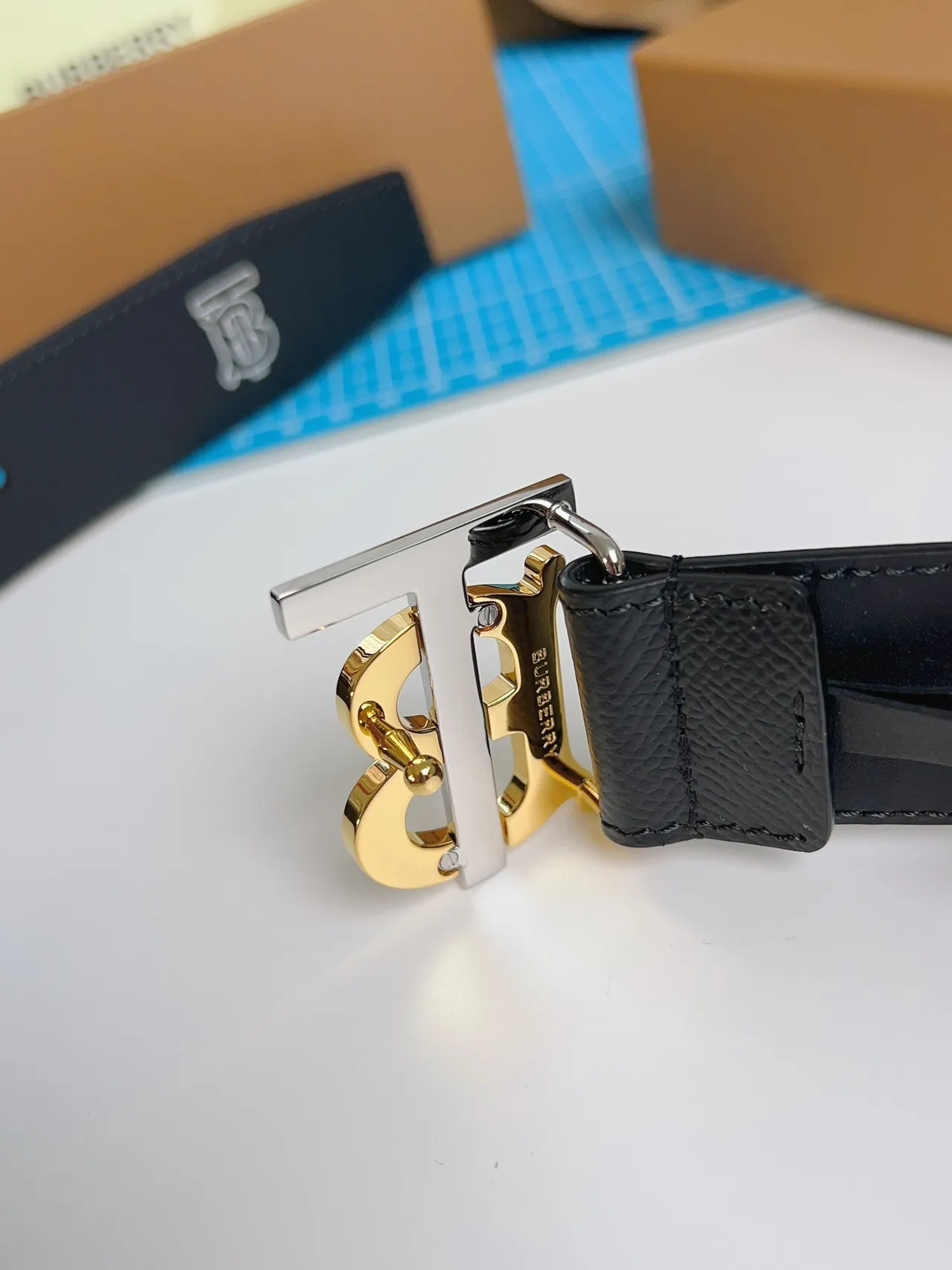 Burberry TB Belt Black Gold Textured Grain Interlocking Buckle Leather Belt 4