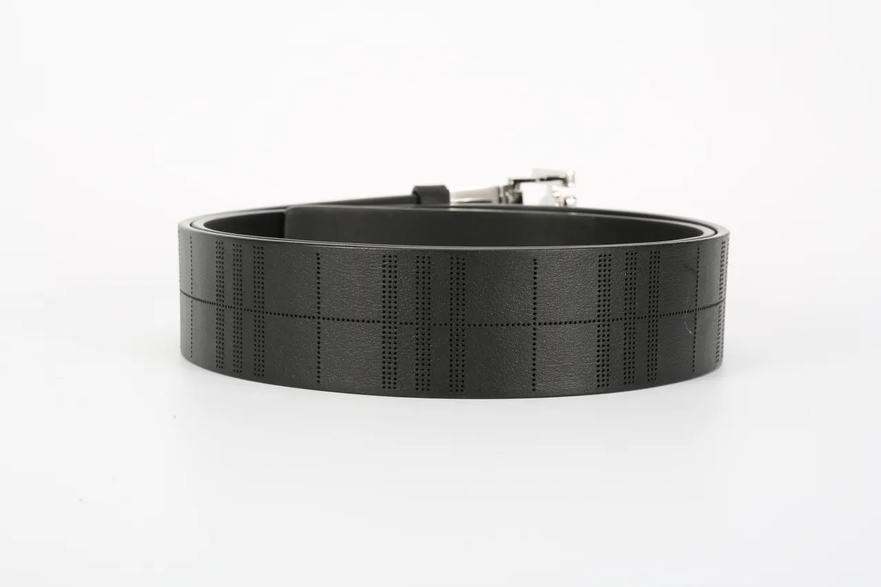 Burberry TB Monogram Perforated Check Ceinture en cuir noir 5