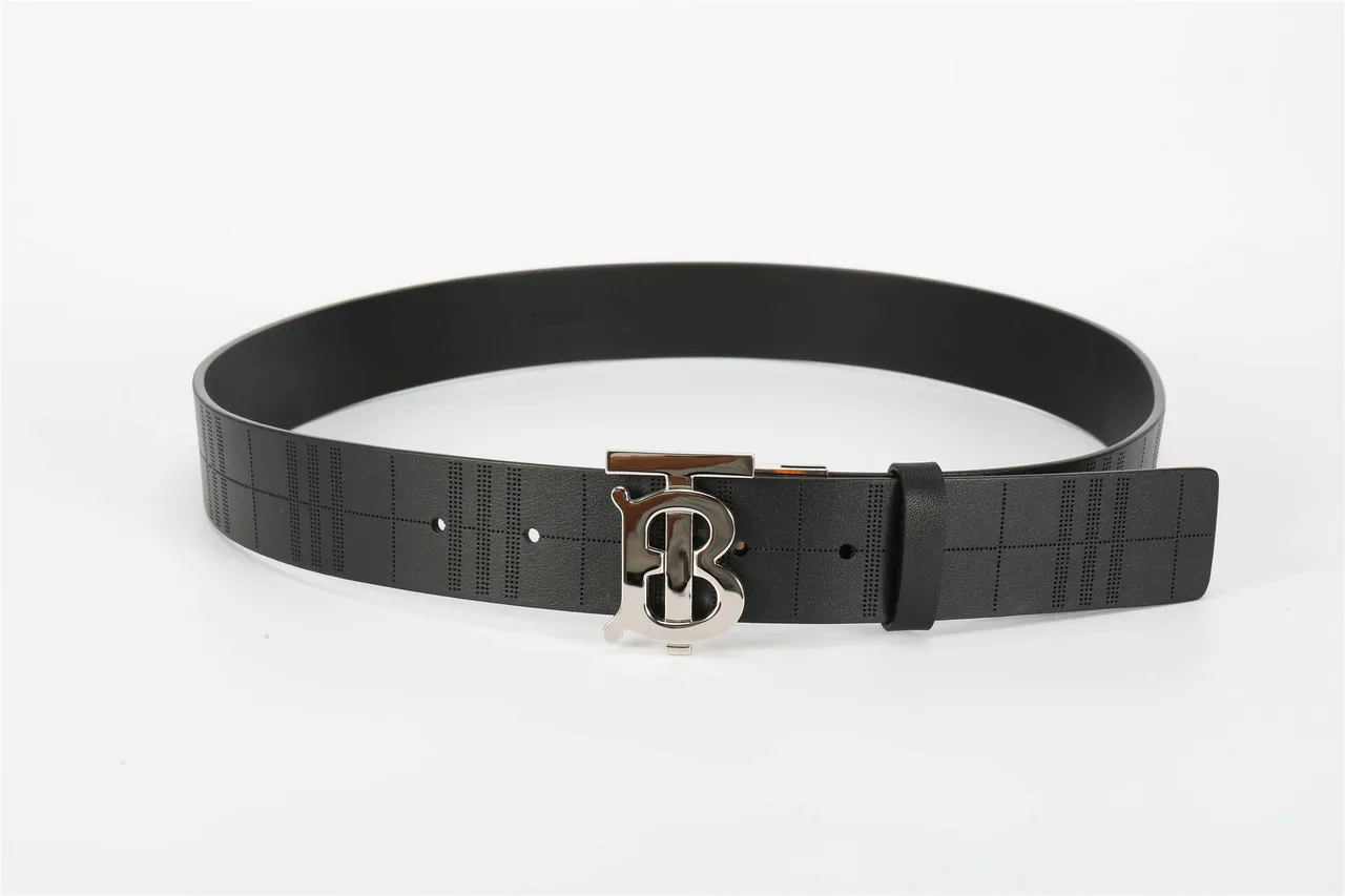 Burberry TB Monogram Perforated Check Ceinture en cuir noir 19