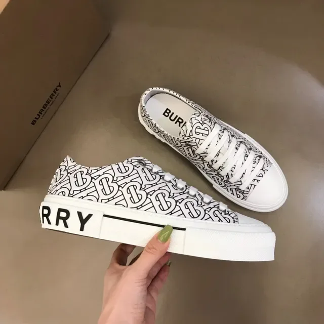 বারবেরি সাদা কালো Monogram-Print ক্যানভাস প্ল্যাটফর্ম সোল লাইফস্টাইল স্নিকার্স 6
