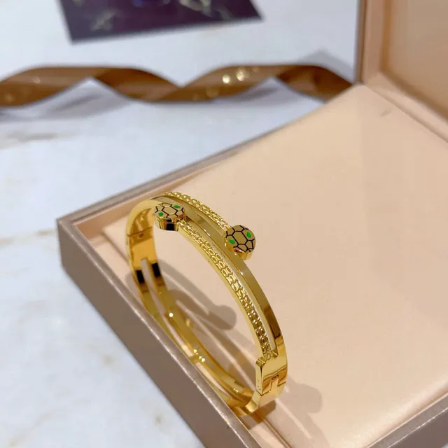 Bvlgari Gold Enamel Turtle Motif Hinged Bangle Bracelet 6