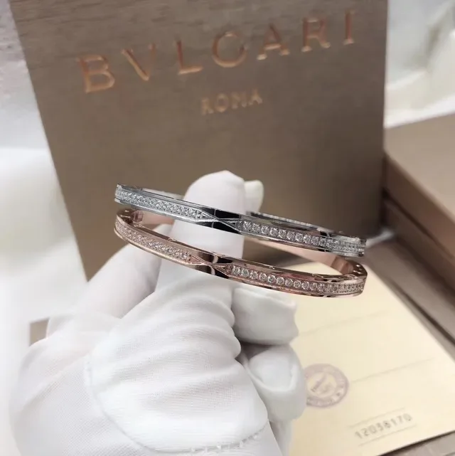 Bvlgari पवे़ क्रिस्टल गुलाबी सोना रिजिड बैंगल ब्रेसलेट 8