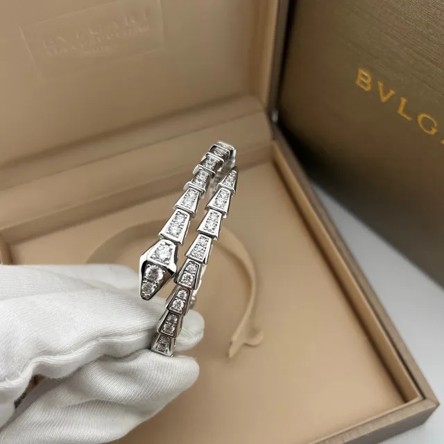 Bvlgari Serpenti Pavé डायमंड सांप सिर चूड़ामणि 2