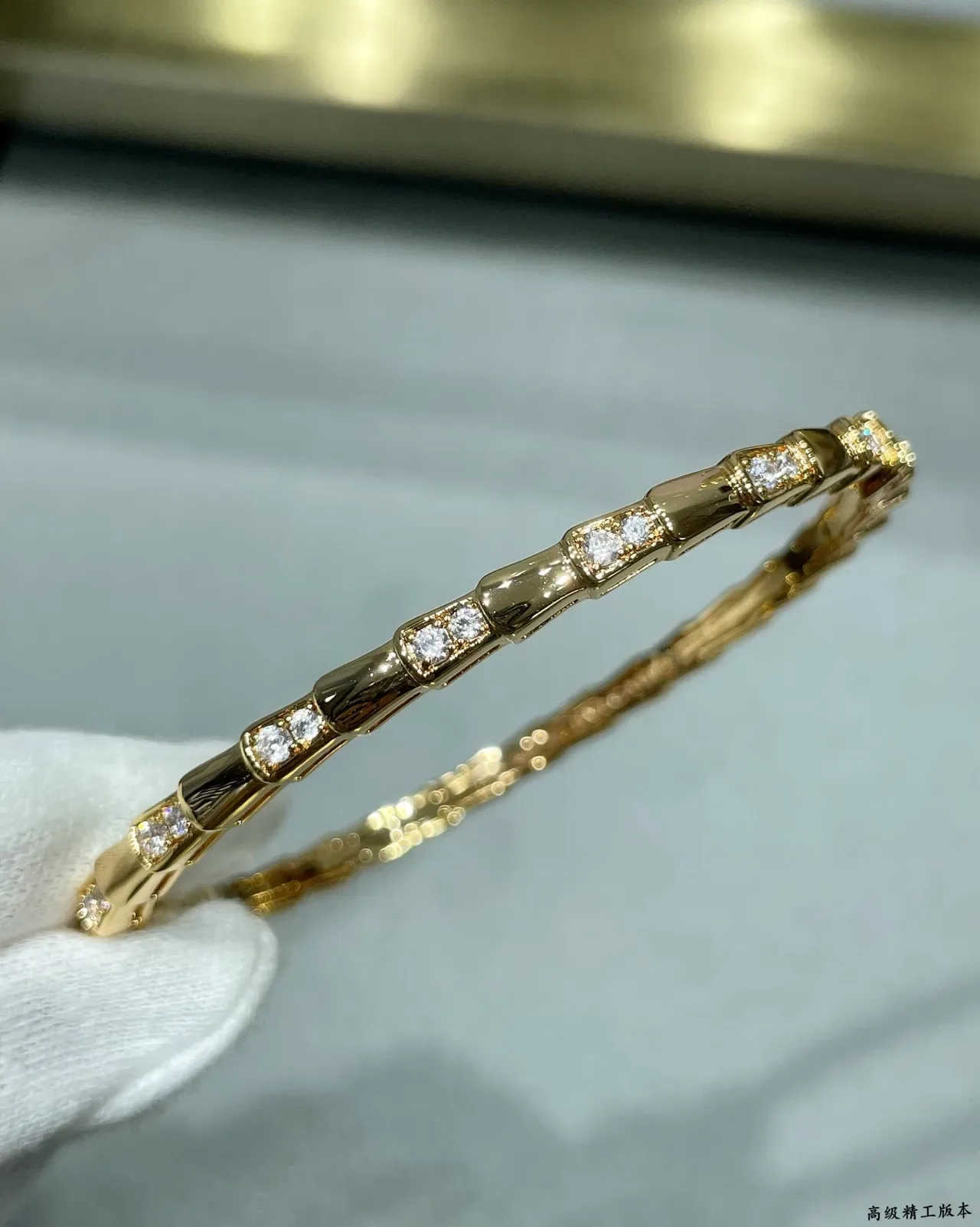 Bvlgari 银金色分段竹节链 Pavé 镶嵌手链 2
