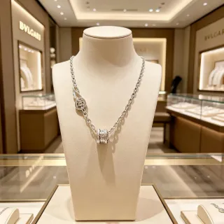 Bvlgari सिल्वर व्हाइट चंकी कुर्ब चेन पावे सेट डायमंड बैंड नेकलेस