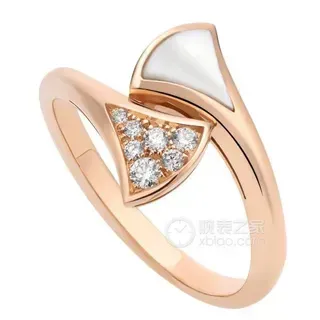 আংটি Cartier সাদা সোনা অসমমিত Double-Chevron প্যাভে-সেট হীরা
