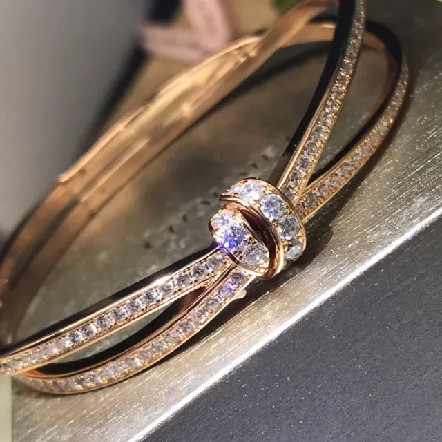 Cartier Juste un Clou Pulsera Doble Banda Pavé Cristal Nudo 3
