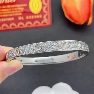 Cartier Juste un Clou Pavé Motif سوار فضي