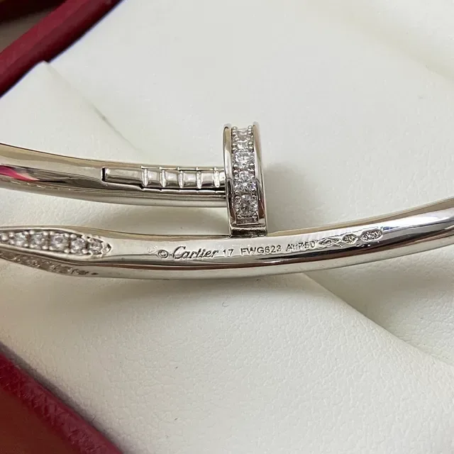 Cartier Juste un Clou Pavé-Set Nail Motif Pulseras 5