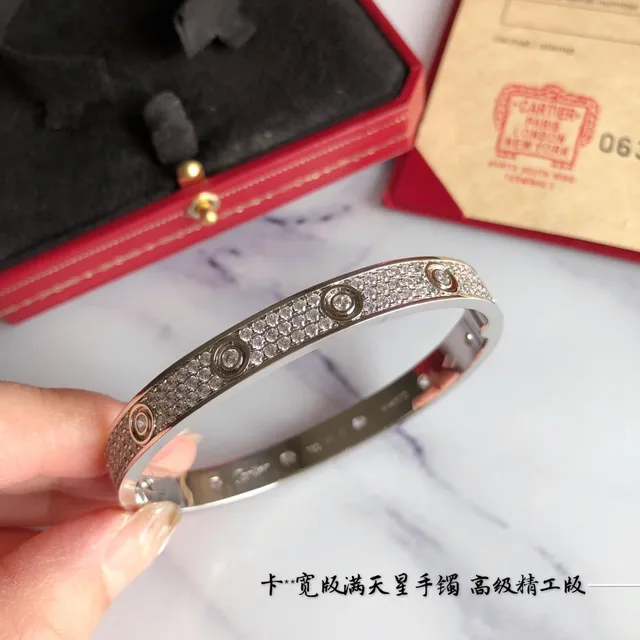 Cartier Juste un Clou Pavé-Set bracelet rigide 3