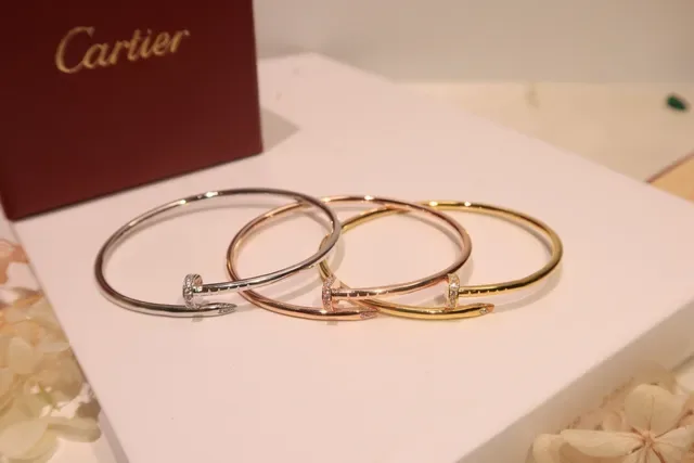 Pulseira Cartier Juste un Clou Ouro Rosa Diamantes Pavé 5