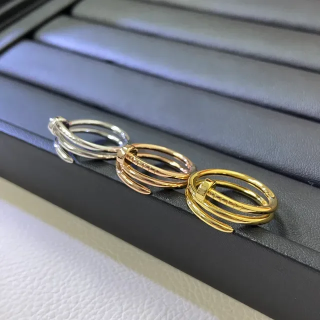 Cartier Juste un Clou 银金 双带 钉子图案 戒指 2