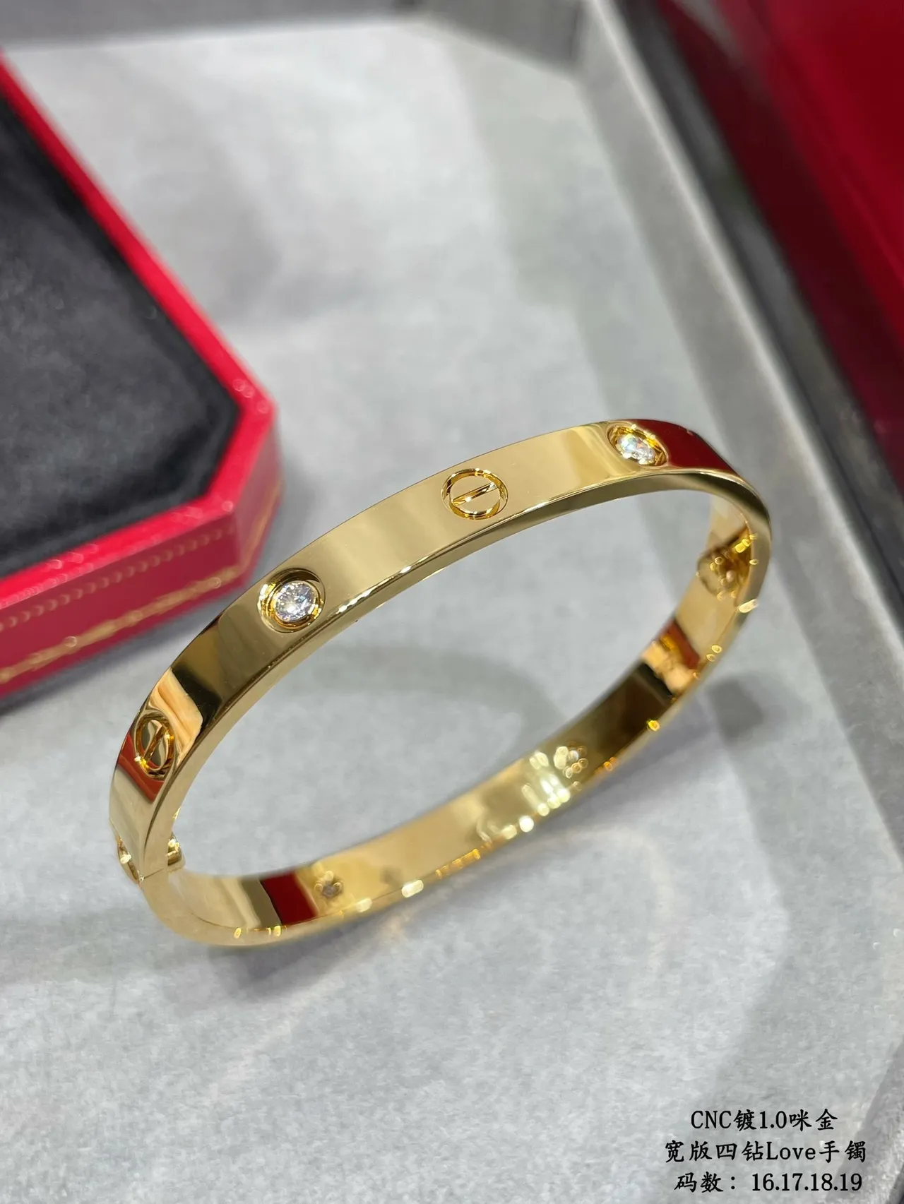 Cartier Love Brazalete Rígido Oro Plata Motivo de Tornillo 2