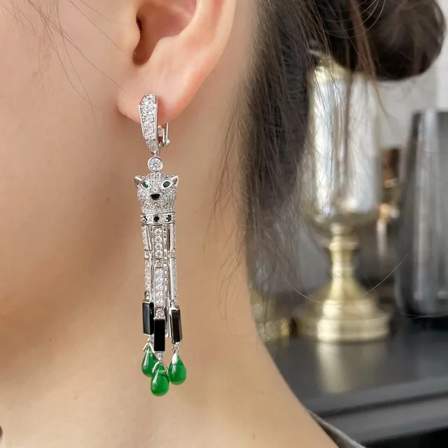 Cartier Panthère بانثر موتيف الماس والكابوشون الأخضر أقراط 7