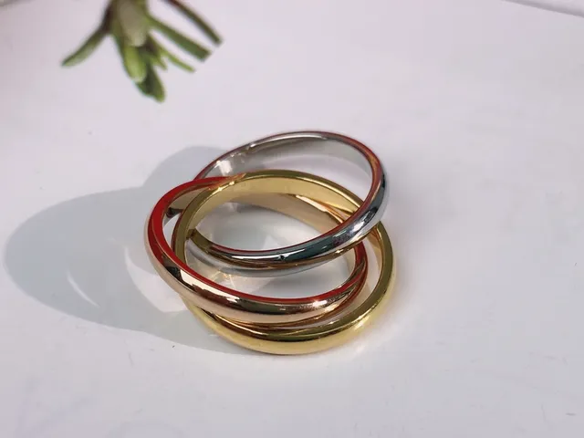 Cartier Trinity Bracelet Triple-Bande Entrelacé en Or et Argent 5