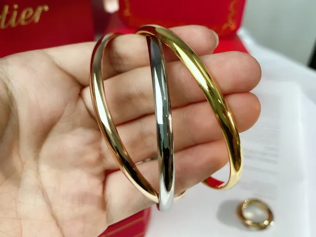 Cartier Trinity Bracelet Triple-Bande Entrelacé en Or et Argent 8