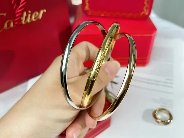 Cartier Trinity Bracelet Triple-Bande Entrelacé en Or et Argent 9
