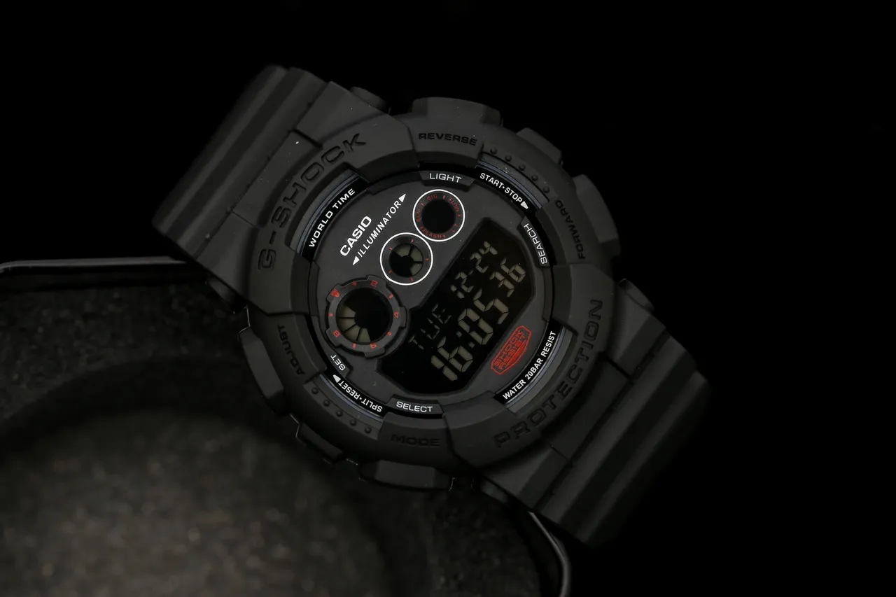Casio G-SHOCK Black Red Rugged Digital Matte Resin Watch 2