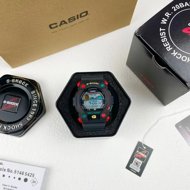 Casio G-Shock DW-5600 Negro Rojo Verde Reloj Deportivo 2