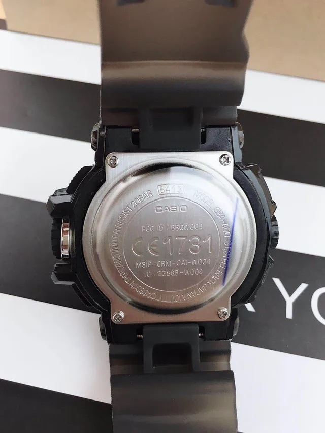 卡西欧 G-Shock GA-2100 黑色树脂混合运动手表 5