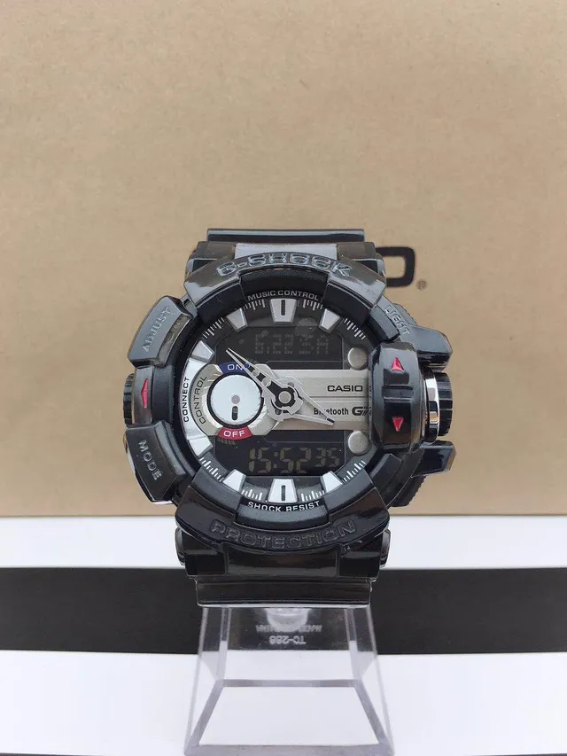 卡西欧 G-Shock GA-2100 黑色树脂混合运动手表 9
