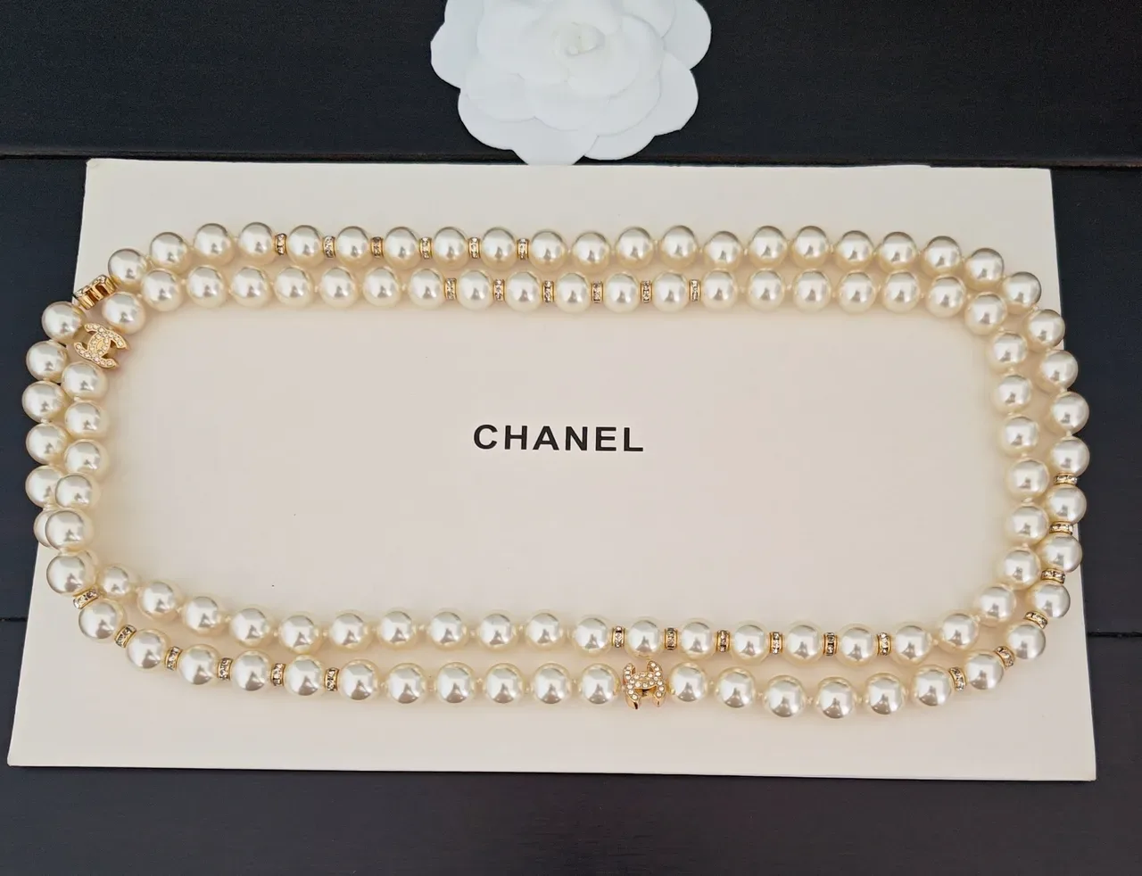 Chanel Collar de perlas Beige Dorado Doble Cadena 4